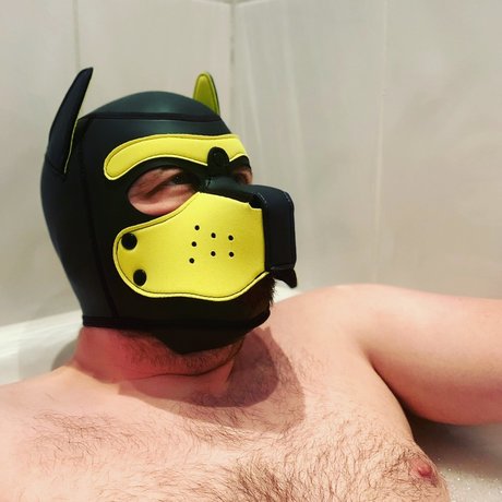 Nagie wyciekłe zdjęcie OnlyFans od Pupboltund