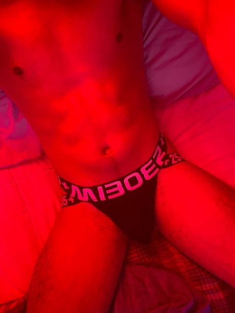 Nahá fotka uniklých OnlyFans od Pup Mataps