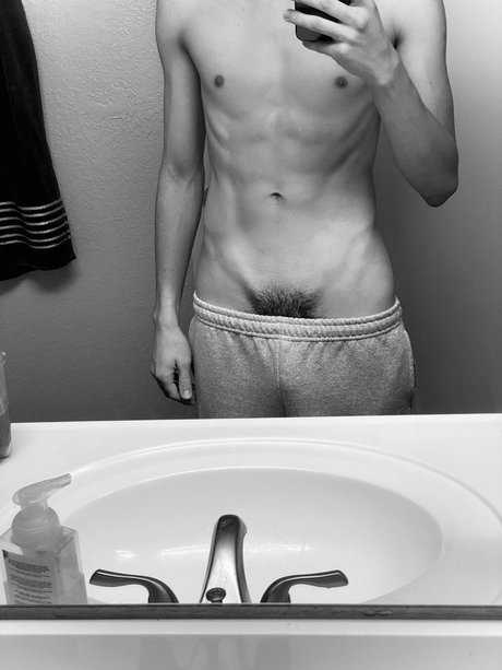 Naken läckt OnlyFans-bild av Private Dreams