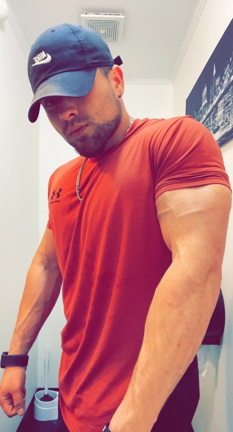 Naakte gelekte OnlyFans-foto van Rj