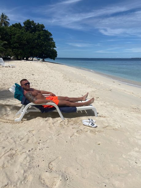 Naken läckt OnlyFans-bild av Ricco