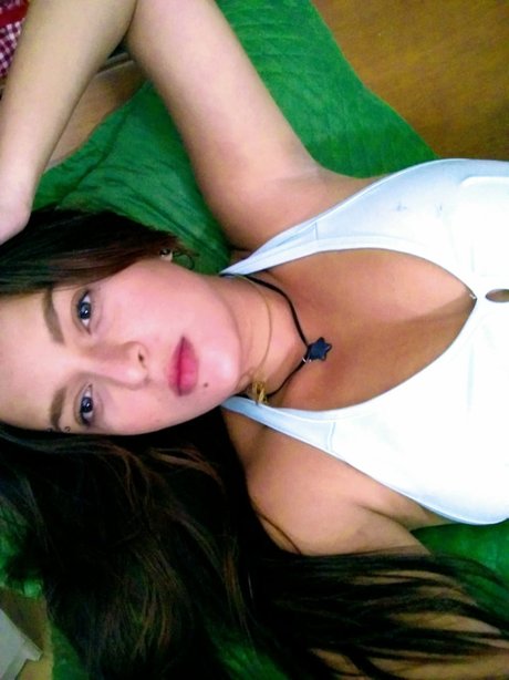 Обнаженная фотография утечки OnlyFans от Red Blanc 