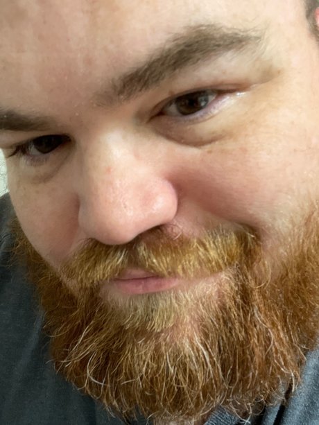 Naken läckt OnlyFans-bild av The Red Bearded Dom