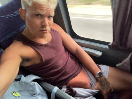 Nacktes geleaktes OnlyFans-Foto von Ravy 
