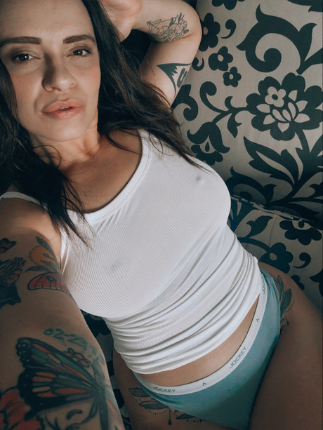 Обнаженная фотография утечки OnlyFans от Stephanie