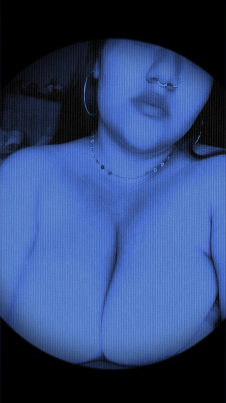Обнаженная фотография утечки OnlyFans от Mariana