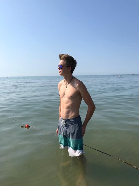 Naken läckt OnlyFans-bild av Marcel