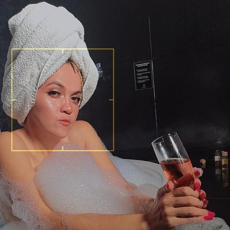 Alaston vuotanut OnlyFans-kuva Mariana