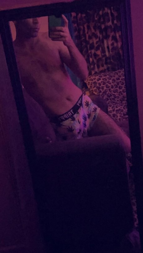 Nahá fotka uniklých OnlyFans od Manuel Rodriguez