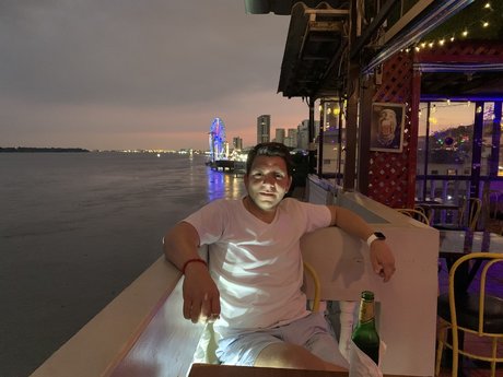 Naken läckt OnlyFans-bild av Martn Ycaza