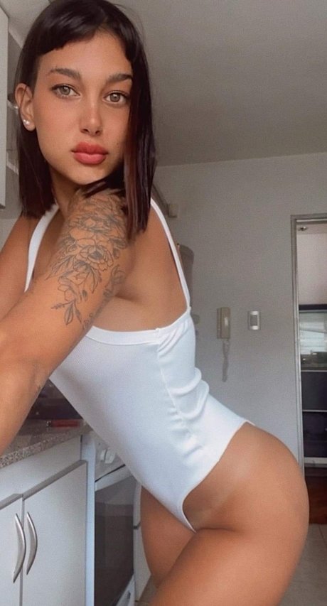 Alaston vuotanut OnlyFans-kuva Martina