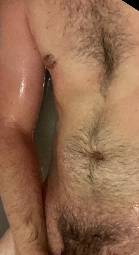 Обнаженная фотография утечки OnlyFans от M