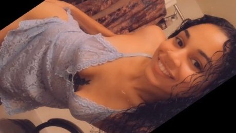 Alaston vuotanut OnlyFans-kuva Martha Difine Escobar 