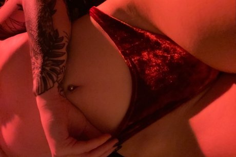 Naken läckt OnlyFans-bild av  Marla 