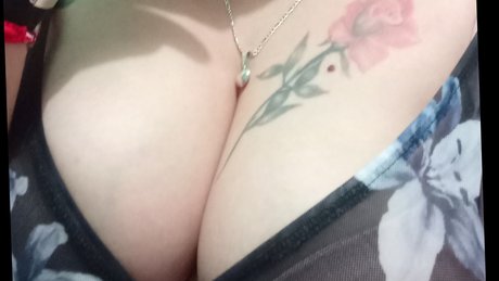 Naakte gelekte OnlyFans-foto van Marisol