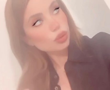Photo nue de fuite OnlyFans de Marisa