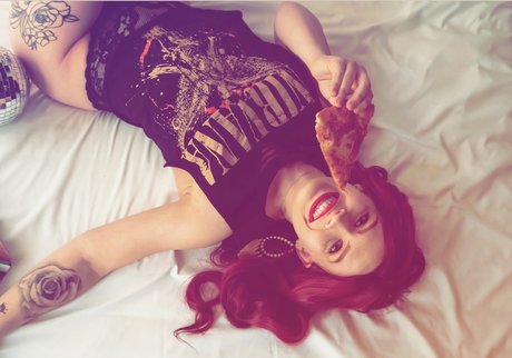 Naken läckt OnlyFans-bild av Ashley Rodeo