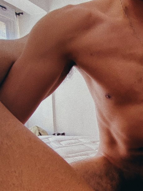 Ariel Arredondo  nude leaked OnlyFans photo