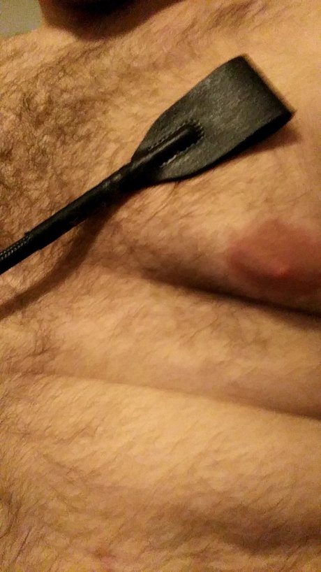 Naakte gelekte OnlyFans-foto van Comet