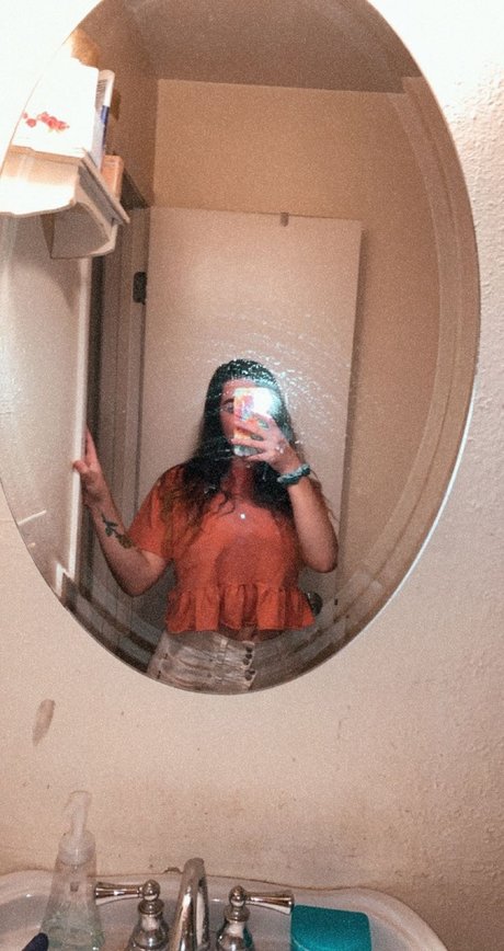 Nagie wyciekłe zdjęcie OnlyFans od Bri Love