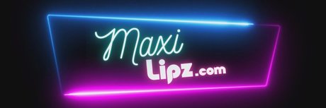 Naakte gelekte OnlyFans-foto van Maxi Lipz