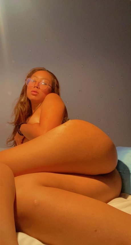 Naken lekkede OnlyFans-bilde av Bamboo