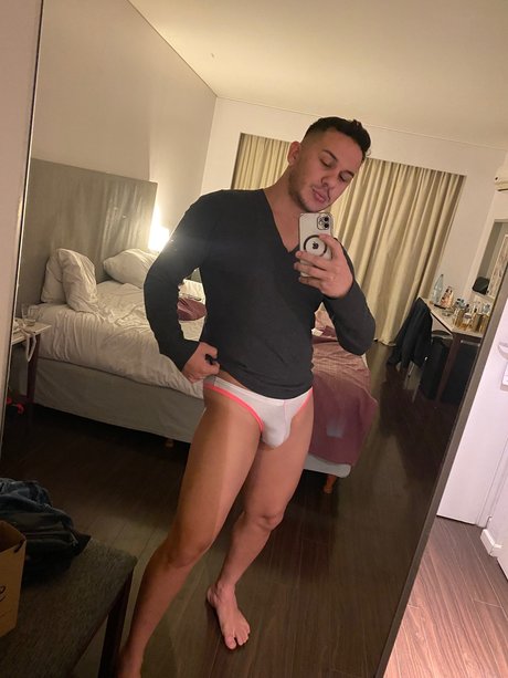 Foto nua vazada do OnlyFans de Diego Cavalheiro