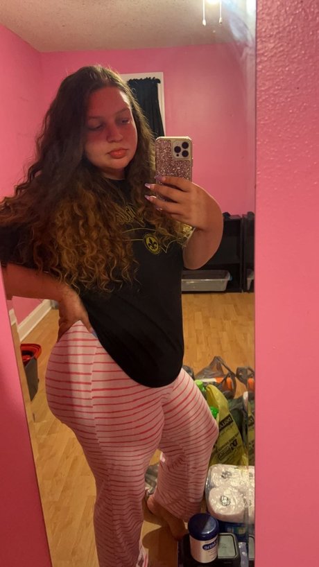 Naken läckt OnlyFans-bild av Kay