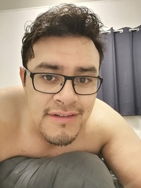 Naken läckt OnlyFans-bild av Armando