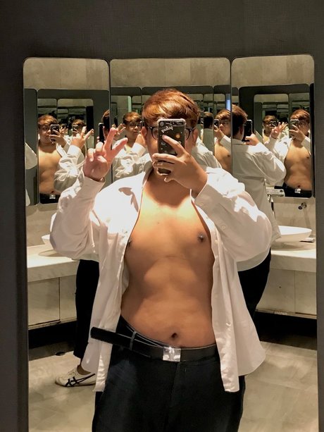 Nøgent lækket OnlyFans-billede af Beartopbkk
