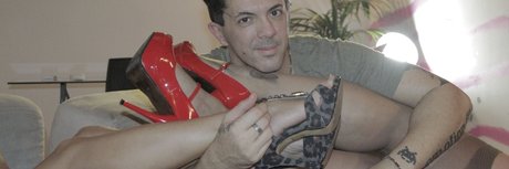 Naakte gelekte OnlyFans-foto van Matt Core
