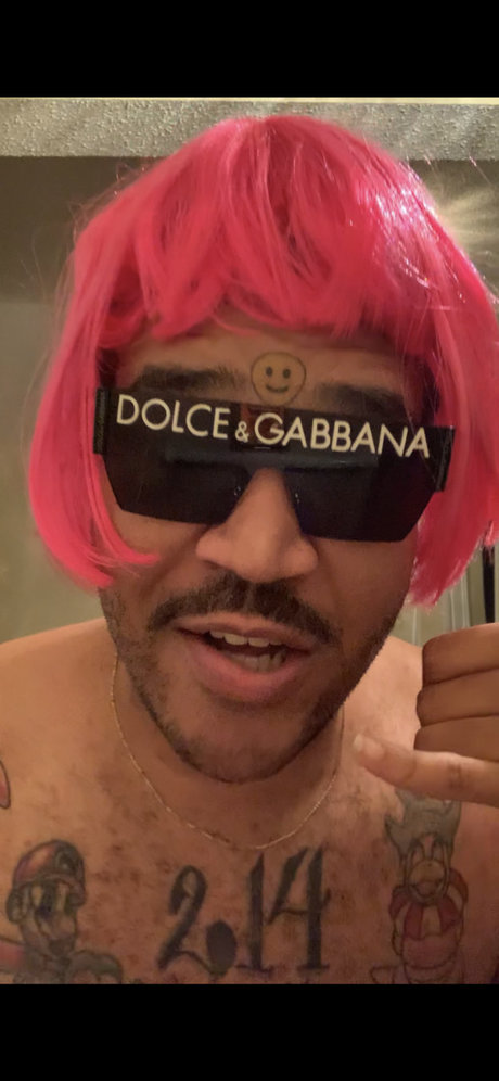 Foto nua vazada do OnlyFans de Master Bruce