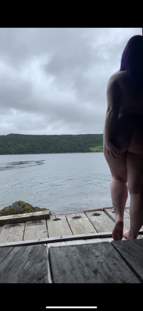 Alaston vuotanut OnlyFans-kuva Mary