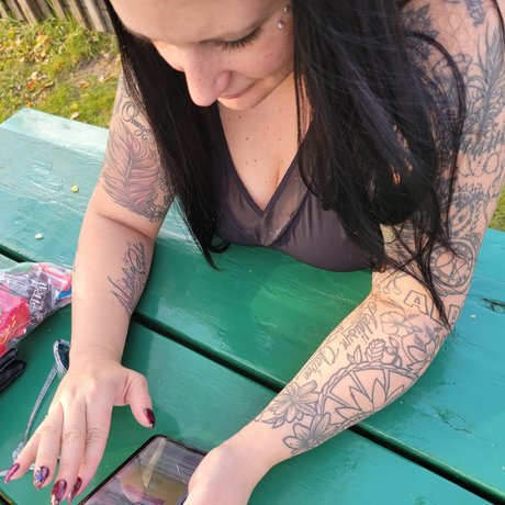 Naken läckt OnlyFans-bild av Black Widow