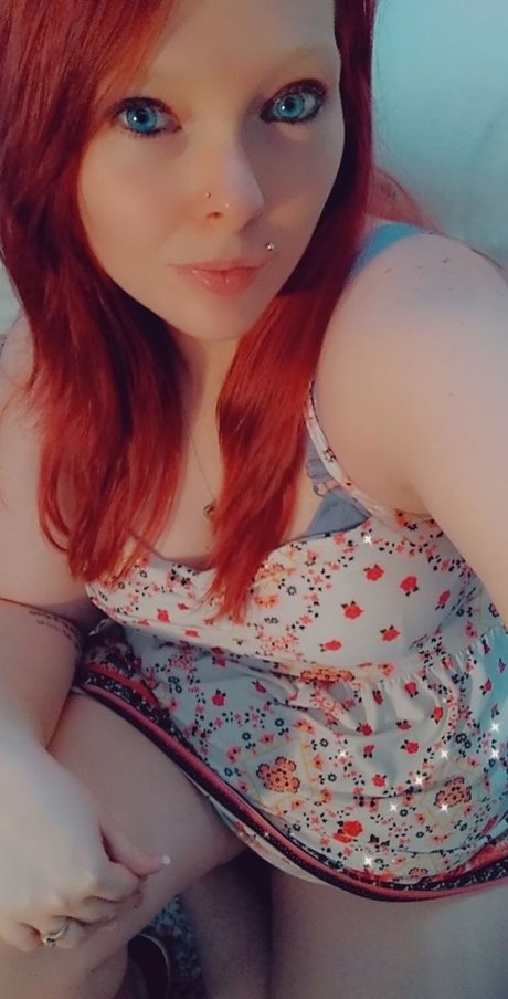 Naken läckt OnlyFans-bild av Becca