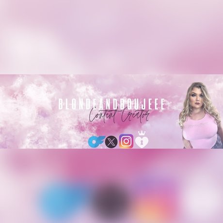 Alaston vuotanut OnlyFans-kuva Blonde Babe