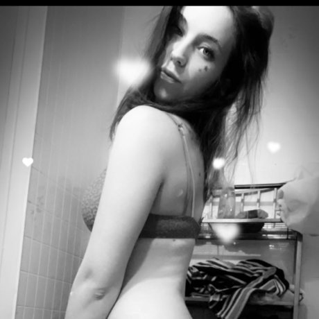 Обнаженная фотография утечки OnlyFans от Courtney Condren