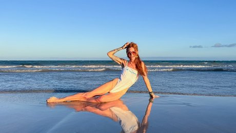 Alaston vuotanut OnlyFans-kuva Meditate With Meg