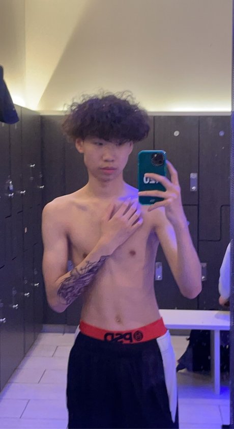 Nahá fotka uniklých OnlyFans od Mcplaygt