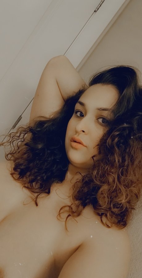 Alaston vuotanut OnlyFans-kuva Mercy Ximenez