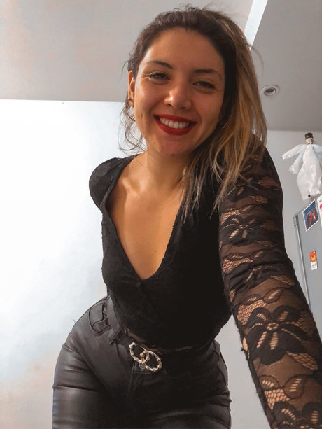 Alaston vuotanut OnlyFans-kuva Melani
