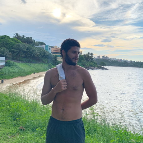 Nacktes geleaktes OnlyFans-Foto von Cezar