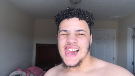 Naken läckt OnlyFans-bild av Keith Dillard