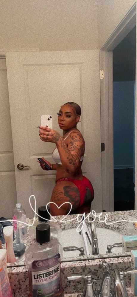 Nagie wyciekłe zdjęcie OnlyFans od Keiskii 