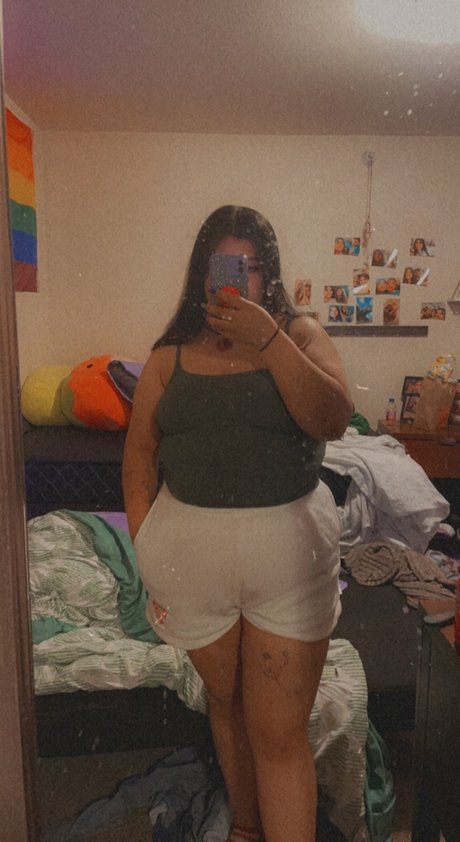 Nahá fotka uniklých OnlyFans od Bella Anderson