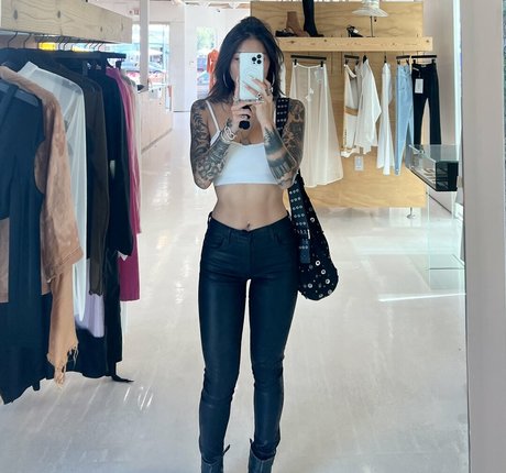Nahá fotka uniklých OnlyFans od Maecol