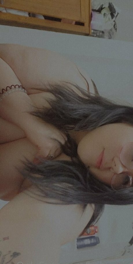 Обнаженная фотография утечки OnlyFans от Babyvix