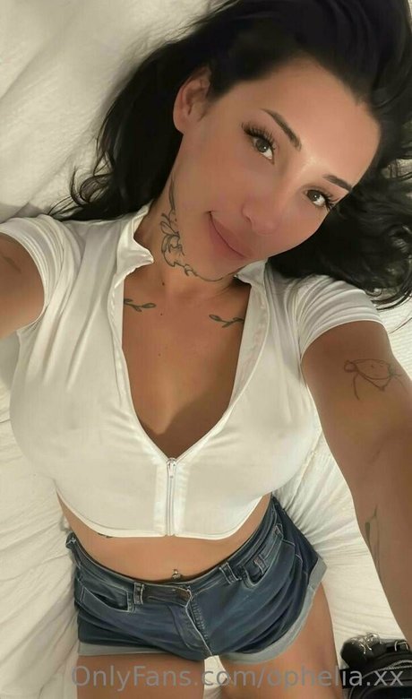 Nahá fotka uniklých OnlyFans od Opheliaxx