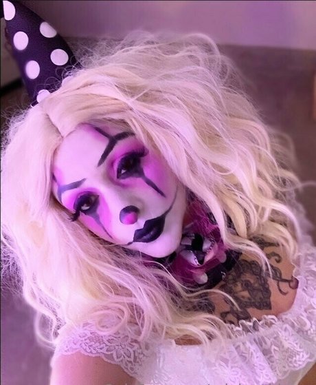 Nahá fotka uniklých OnlyFans od Rainbowblows