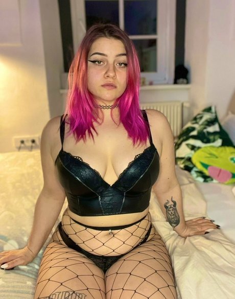 Xchubbyxgirlx